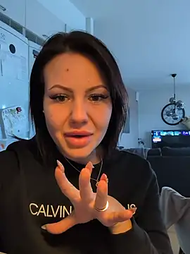 SwedishBaabe online show from October 9, 2025, 11:00 am