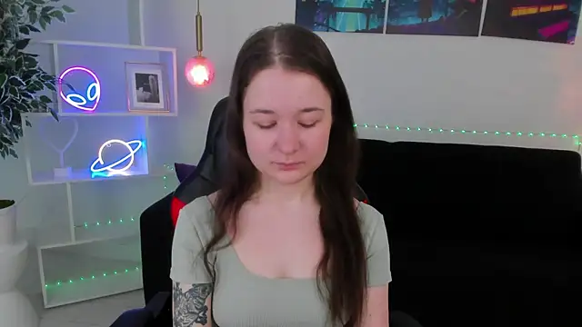 Snapshot of NancyJonson chatting on January 18, 2026, 3:21 am NancyJonson online show from January 18, 2026, 3:21 am