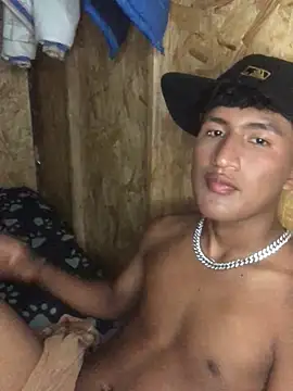 AlessandroMp4 online show from February 17, 2026, 3:04 am