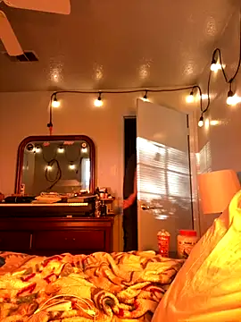 Snapshot of thejohnryancollection chatting on November 2, 2025, 10:59 pm thejohnryancollection online show from November 2, 2025, 10:59 pm