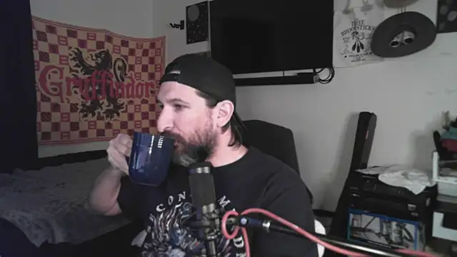 DevilPup75  online show from February 21, 2026, 4:36 am