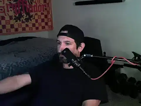 Snapshot of DevilPup75_ chatting on September 22, 2025, 3:18 pm DevilPup75 online show from September 22, 2025, 3:18 pm