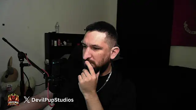 DevilPup75  online show from May 28, 2026, 9:17 am