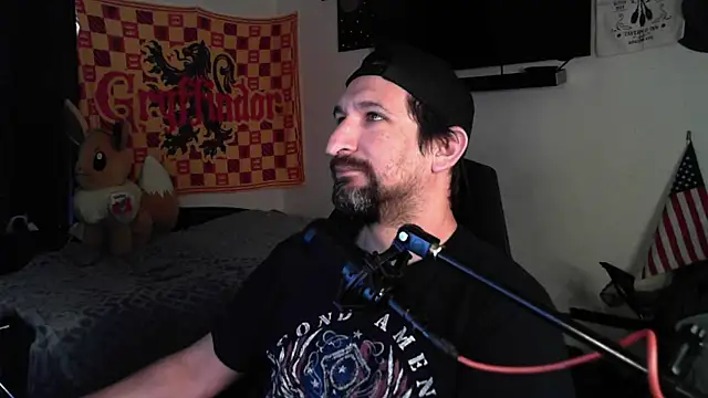 Snapshot of DevilPup75_ chatting on October 4, 2025, 3:35 pm DevilPup75 online show from October 4, 2025, 3:35 pm