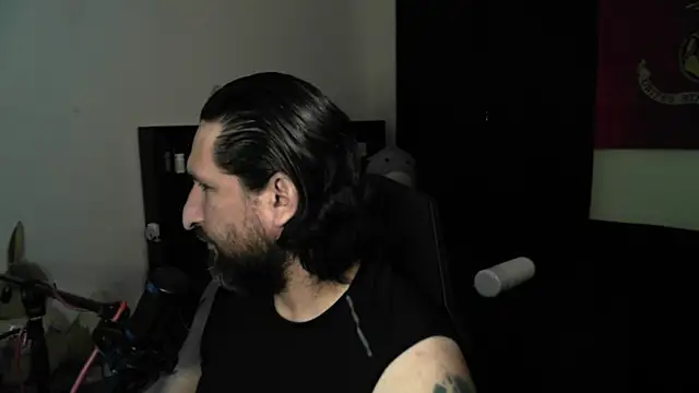 DevilPup75  online show from May 23, 2026, 4:06 pm