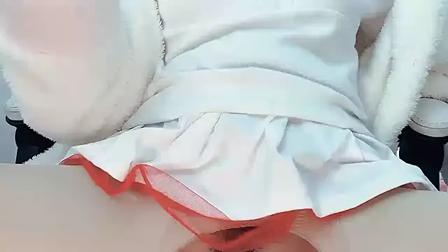 Eloise131499 online show from November 20, 2025, 1:06 am