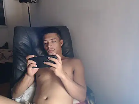 Snapshot of Asian_gregor chatting on May 31, 2026, 6:09 pm Asian gregor online show from May 31, 2026, 6:09 pm
