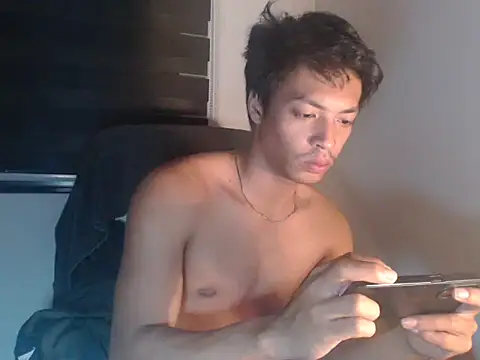 Asian gregor online show from February 5, 2026, 8:43 am
