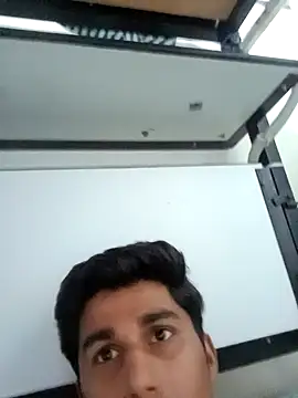 Snapshot of HarryChoudhary21 chatting on November 12, 2025, 12:31 pm HarryChoudhary21 online show from November 12, 2025, 12:31 pm