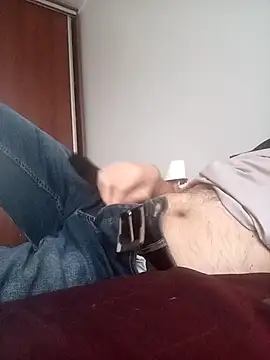 half age online show from November 26, 2025, 1:33 pm