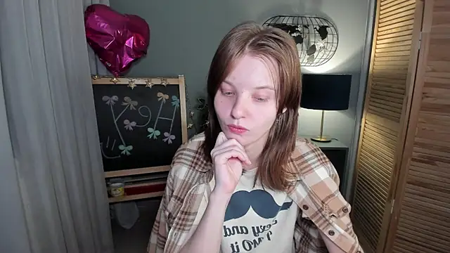 Madelaineses online show from November 11, 2025, 10:54 am