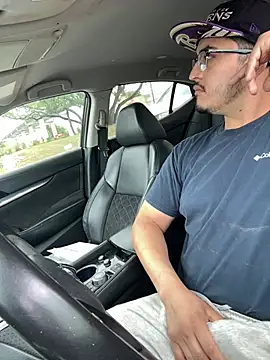 Dwizzlerperizzlee online show from April 14, 2026, 2:55 pm