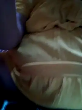 Huge mama69 online show from October 25, 2025, 8:46 am