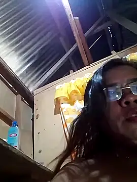 Huge mama69 online show from April 7, 2026, 2:46 am