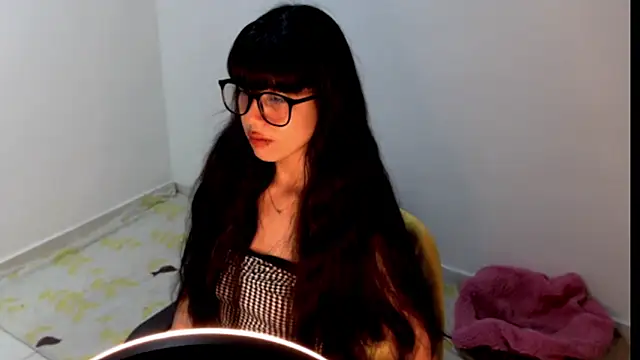 meganmiauu online show from May 24, 2026, 4:56 am