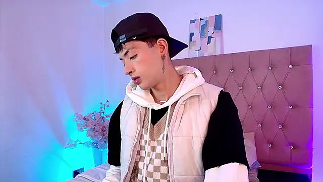 OzorioDany online show from January 19, 2026, 4:49 am