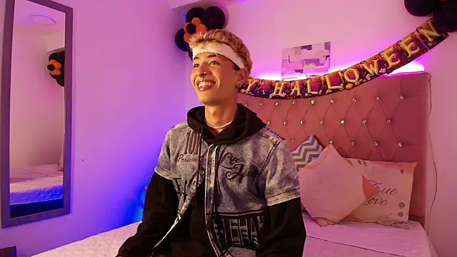 OzorioDany online show from October 15, 2025, 3:38 am