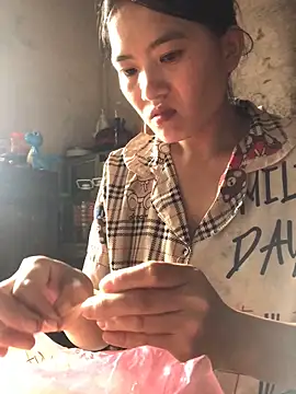 Maymay97 online show from September 21, 2025, 7:13 am