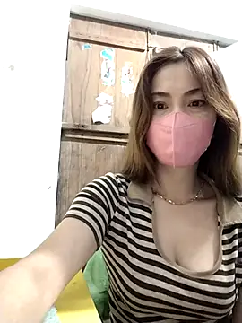 Baby-ladysweet20 online show from September 13, 2025, 9:15 pm