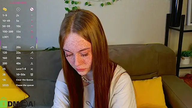 Roxy Sunnny online show from November 4, 2025, 9:24 am