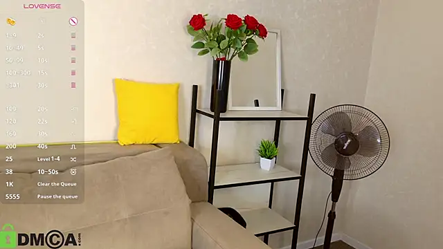 Roxy Sunnny online show from October 21, 2025, 9:30 am