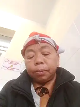 VangLe73 online show from December 21, 2025, 12:46 am