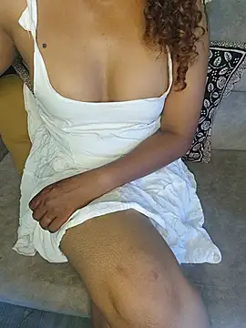 Tamilpallavi online show from July 3, 2026, 10:33 am