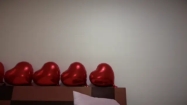 Reddgiirl online show from March 6, 2026, 10:38 pm