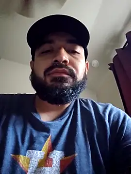 Snapshot of Lb228w chatting on February 12, 2026, 10:42 pm Lb228w online show from February 12, 2026, 10:42 pm