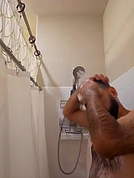 Snapshot of Lb228w chatting on February 6, 2026, 7:21 pm Lb228w online show from February 6, 2026, 7:21 pm