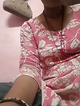 Snapshot of Hot_rasa chatting on June 30, 2026, 5:57 pm Hot rasa online show from June 30, 2026, 5:57 pm