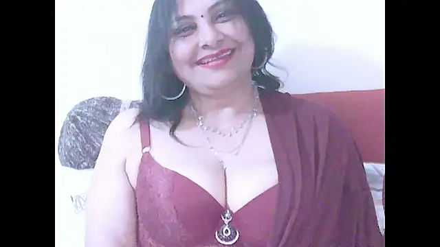 Indiansweetness77 online show from November 14, 2025, 5:11 am