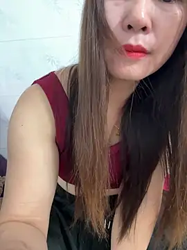 Snapshot of Moan_Mary chatting on November 30, 2025, 9:37 pm Moan Mary online show from November 30, 2025, 9:37 pm