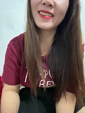 Snapshot of Moan_Mary chatting on November 1, 2025, 8:03 pm Moan Mary online show from November 1, 2025, 8:03 pm