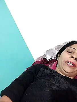 Soniya Roy online show from November 12, 2025, 2:48 am