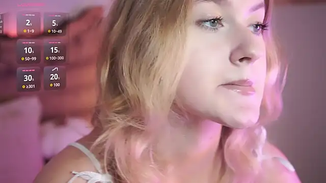 Nerissa xo online show from October 15, 2025, 8:06 pm