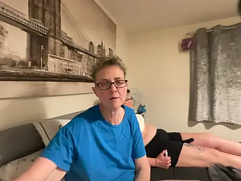 Curvy-Jinx online show from February 23, 2026, 8:31 pm