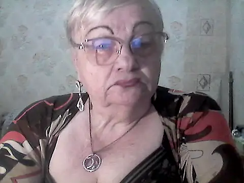 Snapshot of NatalieNorth chatting on May 17, 2026, 1:05 am NatalieNorth online show from May 17, 2026, 1:05 am