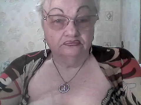 Snapshot of NatalieNorth chatting on May 1, 2026, 7:41 pm NatalieNorth online show from May 1, 2026, 7:41 pm