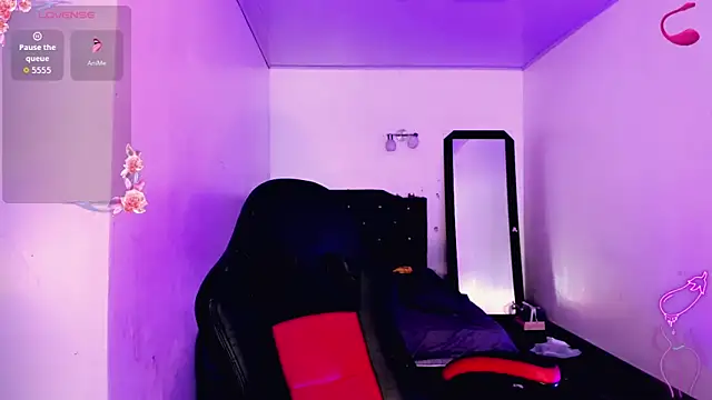 Rossedewitt  online show from October 17, 2025, 7:59 pm