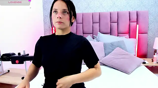 MartinaRizzi online show from October 29, 2025, 4:00 am