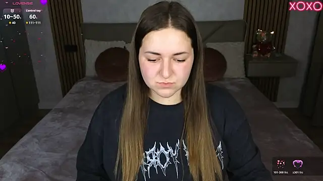 Mysti Kate online show from October 30, 2025, 5:43 pm