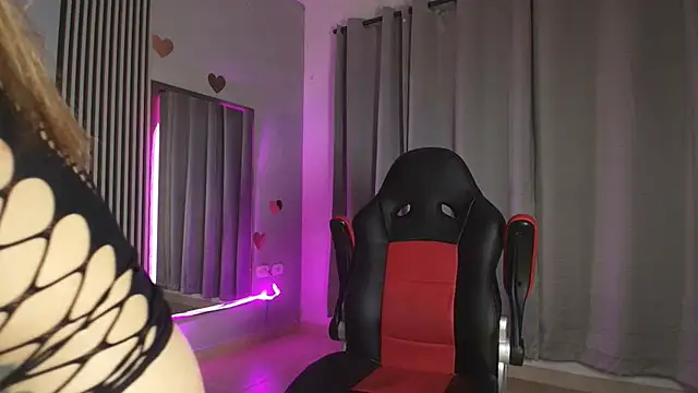 rachell owen online show from November 21, 2025, 4:44 am