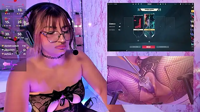 Snapshot of AriaNova_ chatting on May 15, 2026, 1:25 am AriaNova online show from May 15, 2026, 1:25 am