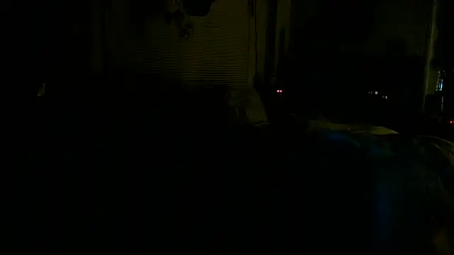 Snapshot of Luv2SuckBWC92 chatting on November 22, 2025, 7:40 am Luv2SuckBWC92 online show from November 22, 2025, 7:40 am