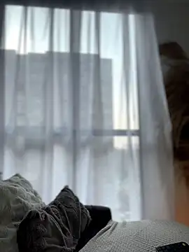 Sofi Leal online show from March 25, 2026, 12:37 pm