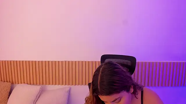 OliviaSweett online show from October 4, 2025, 7:26 pm