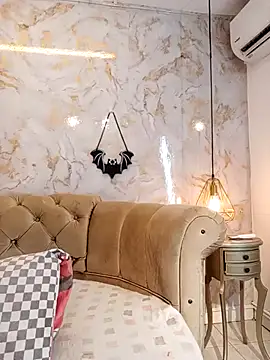 nathaliamiller online show from October 5, 2025, 1:13 pm