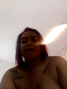 nathaliamiller online show from December 16, 2025, 7:51 pm