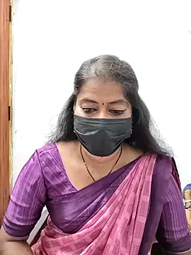 Snapshot of tamil_Sigappu_Roja chatting on May 30, 2026, 12:39 am tamil Sigappu Roja online show from May 30, 2026, 12:39 am